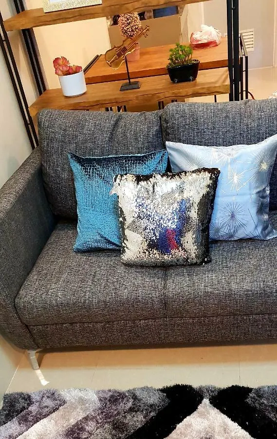 Mailz Haven 7-2Br Apartment Davao